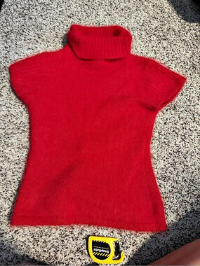 Vintage Airport Red Short-Sleeve Angora Turtleneck Sweater Small